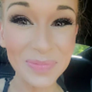 Meet your Posher, Cherinda